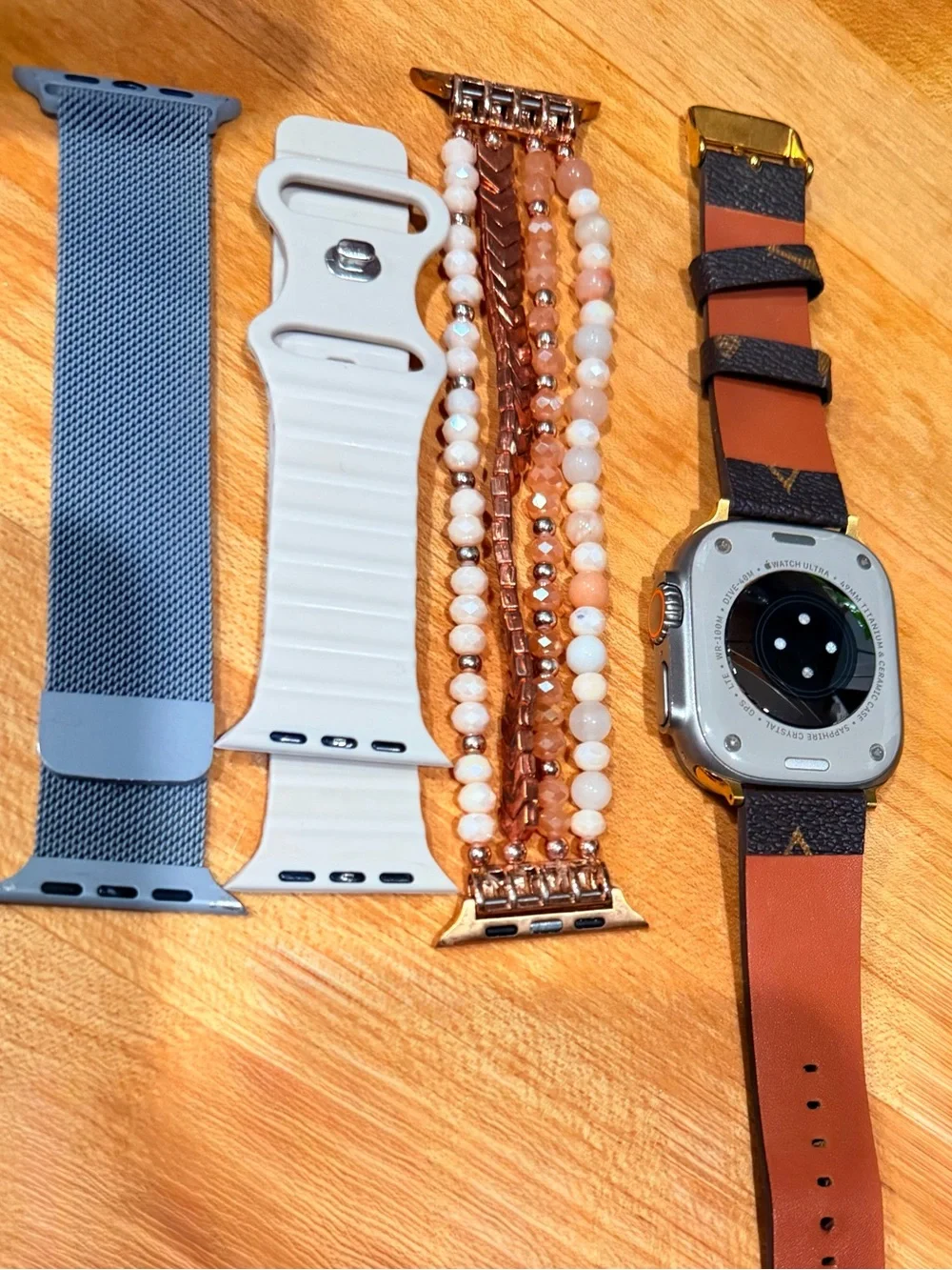 Apple Watch Ultra 49mm + Bands Bundle